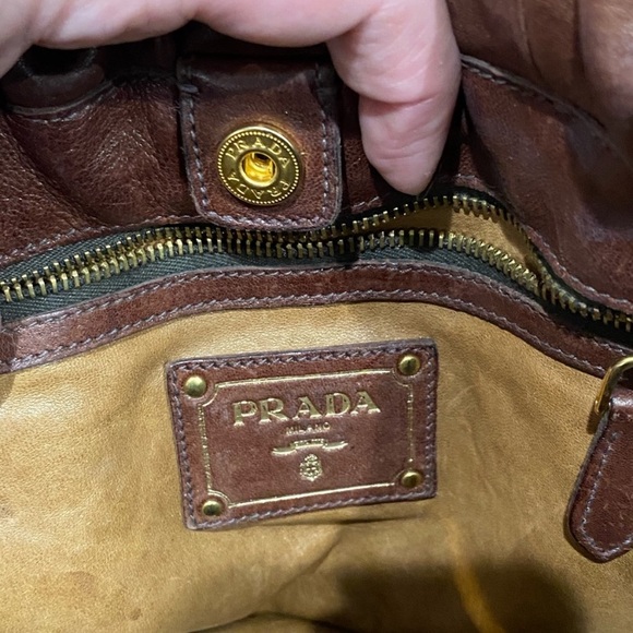💯 1913 Prada Milano All Leather Crossbody Bag - Picture 4 of 4
